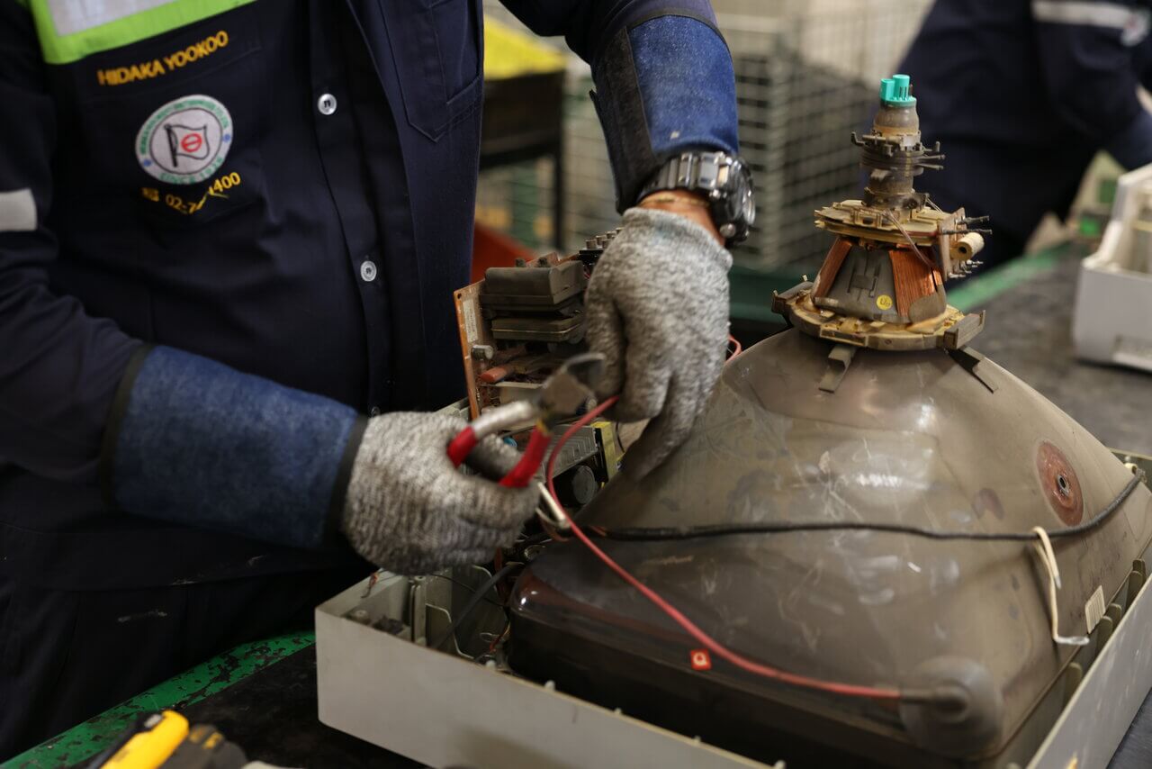 การจัดการของเสียอันตรายจากทีวี CRT - ภาพที่ 2