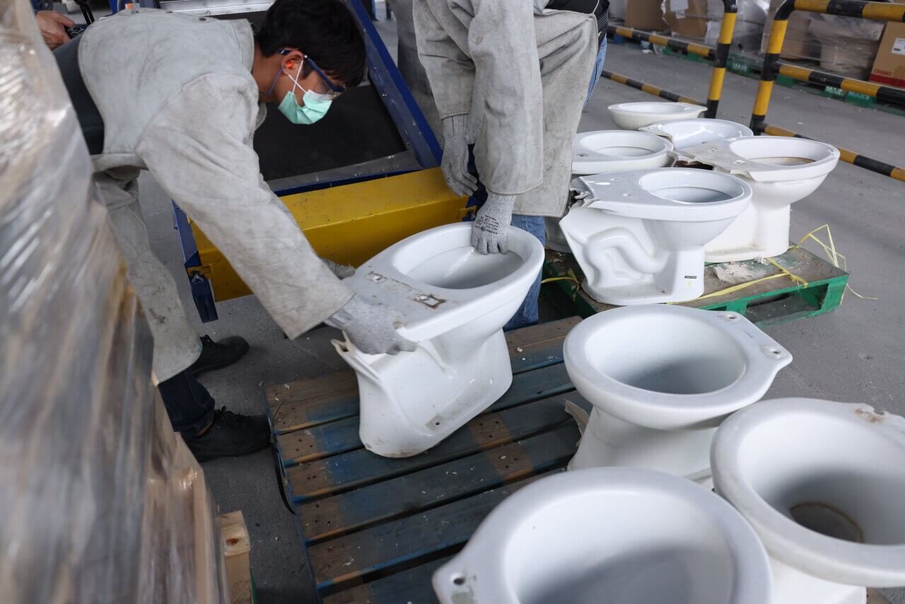 การจัดการกระเบื้องและสุขภัณฑ์ - ภาพที่ 1