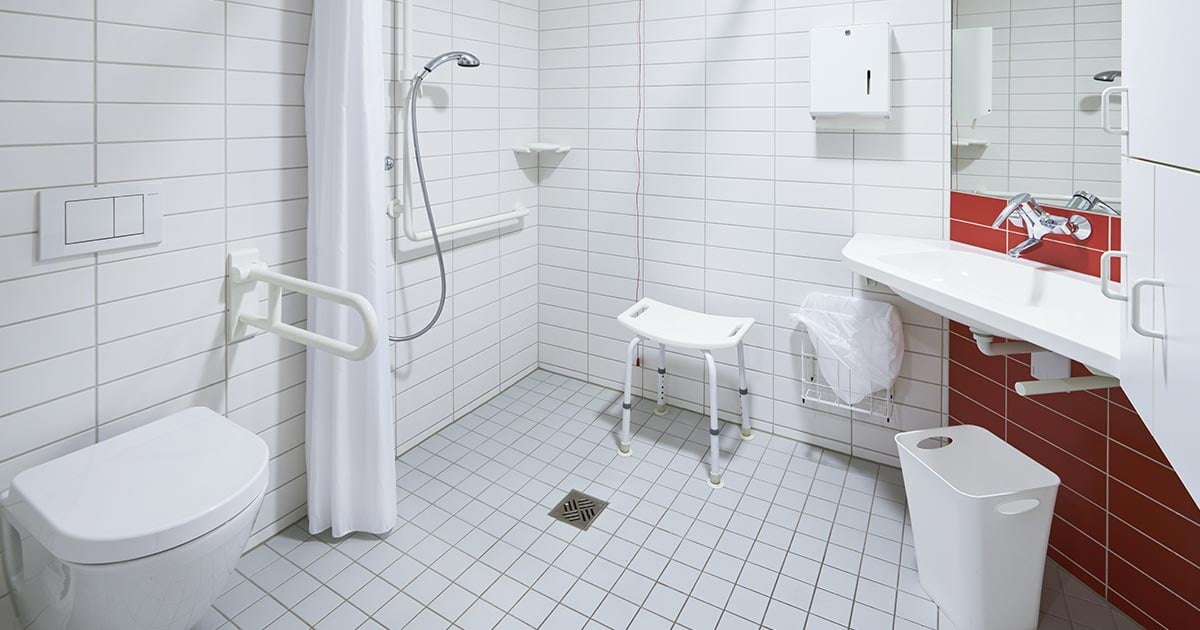 4 เคล็ดลับเลือก กระเบื้องห้องน้ำกันลื่น ลดความเสี่ยง เพิ่มความปลอดภัยให้ผู้สูงอายุ