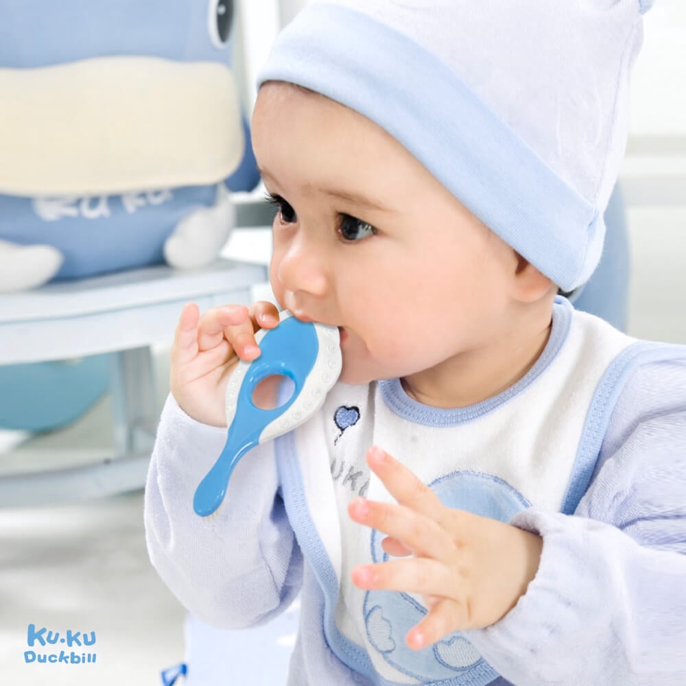 แปรงสีฟันเด็ก KUKU DUCKBILL สีส้ม