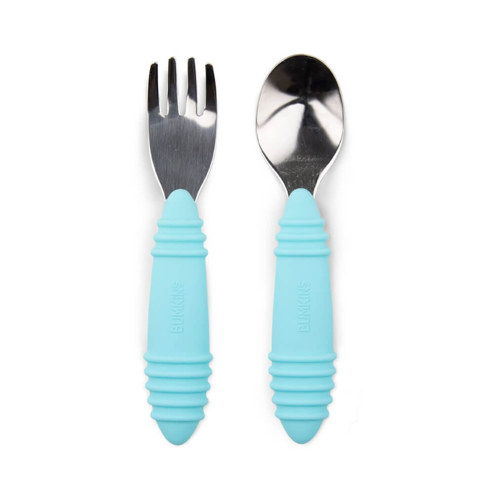 ชุดช้อนส้อมสแตนเลส ด้านจับซิลิโคน 18m+ Bumkins Spoon and Fork Set Blue