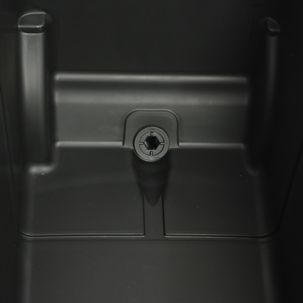 กระติกน้ำแข็งเก็บความเย็น ICEBASE รุ่น CLT-802 (TITAN) ขนาด 70 ลิตร สีเทา