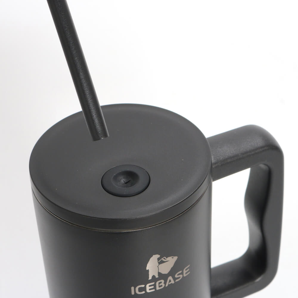 แก้วเก็บความเย็น ICEBASE รุ่น VLM-524BK (LOOP) ขนาด 900 ML สีดำ