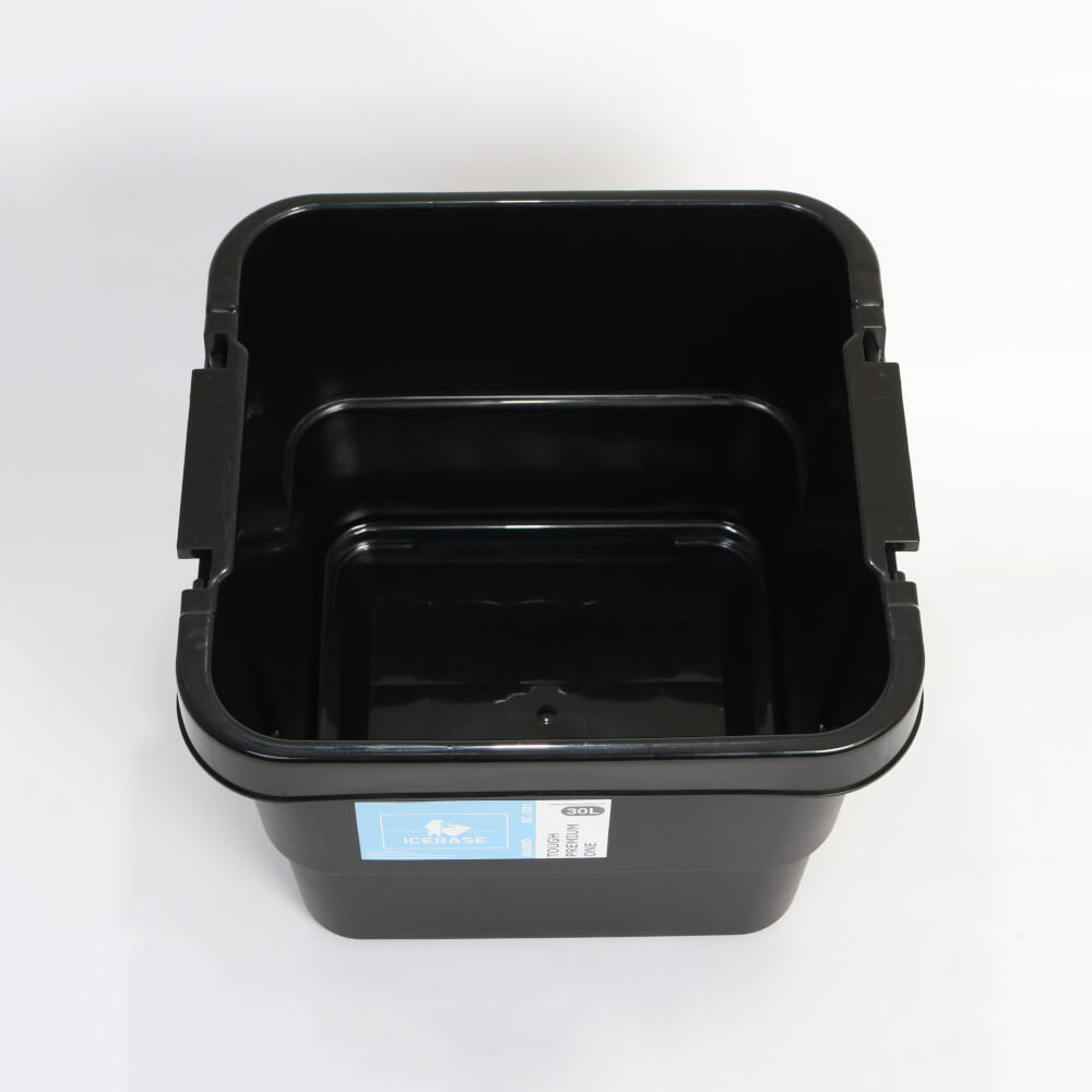 กล่องอเนกประสงค์ ICEBASE รุ่น XC-301BK ขนาด 30 ลิตร สีดำ