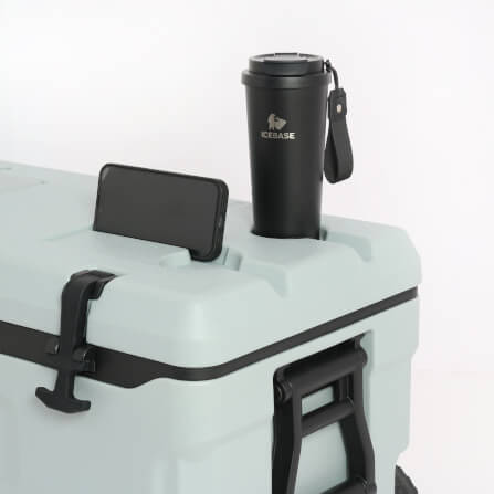 กระติกน้ำแข็งเก็บความเย็น ICEBASE รุ่น CLT-802 (TITAN) ขนาด 70 ลิตร สีเทา_5