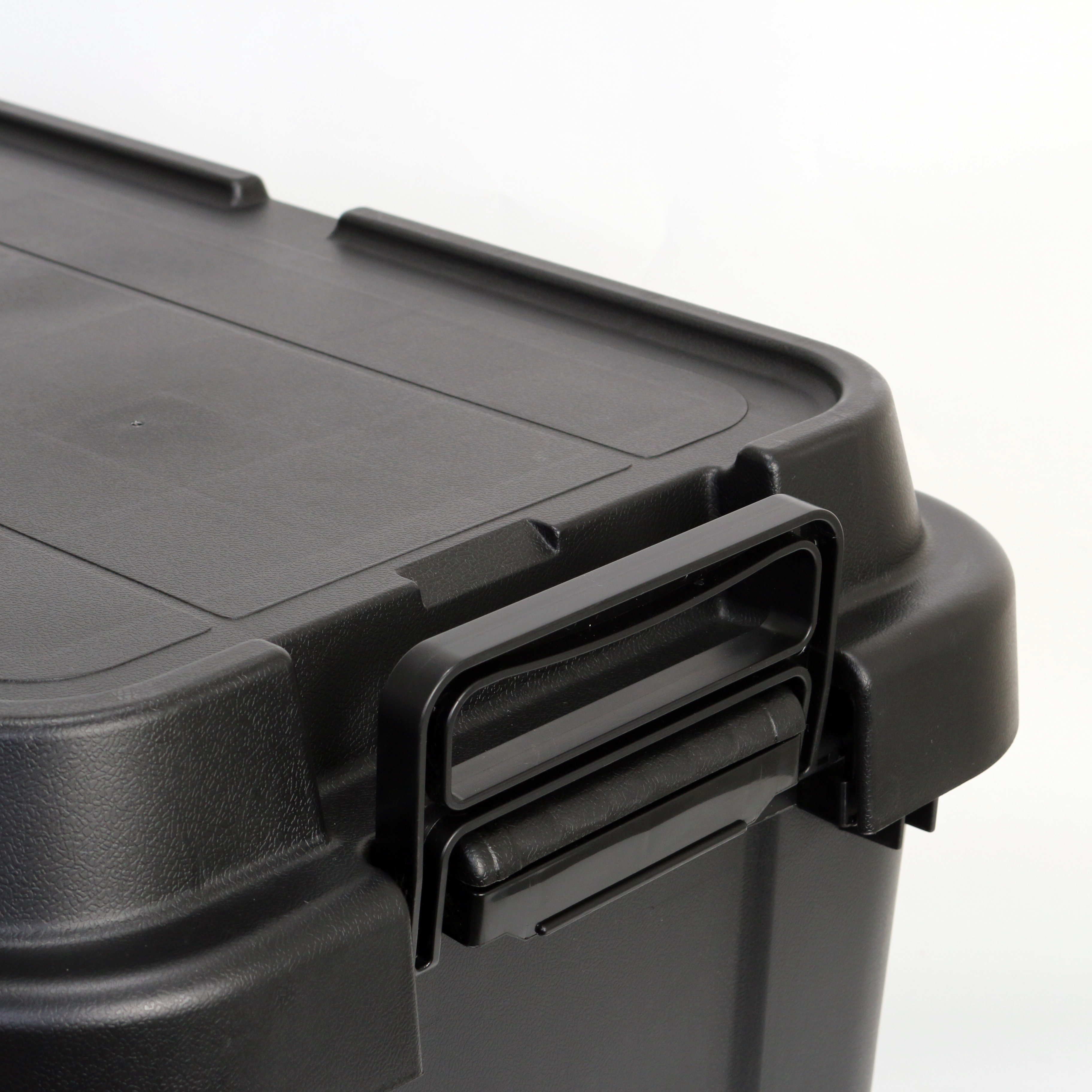 กล่องอเนกประสงค์ ICEBASE รุ่น XC-501BK ขนาด 50 ลิตร สีดำ_4