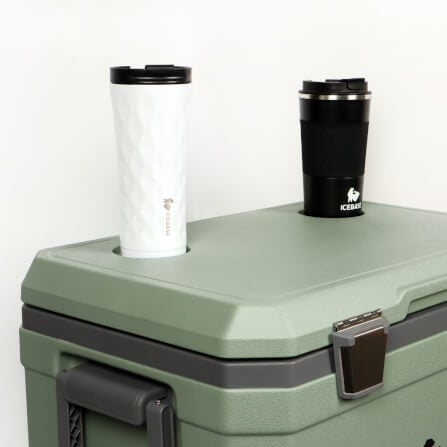 กระติกน้ำแข็งเก็บความเย็น ICEBASE รุ่น CLP-301/GN (PEGASUS) ขนาด 45 ลิตร สีเขียว_7