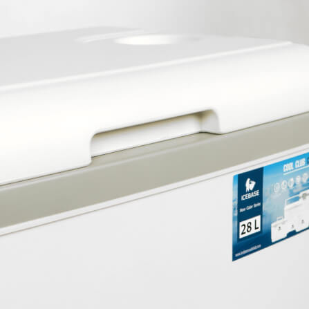  กระติกน้ำแข็งเก็บความเย็น ICEBASE รุ่น CLP-306WH (URANUS) ขนาด 28 ลิตร สีขาว_9