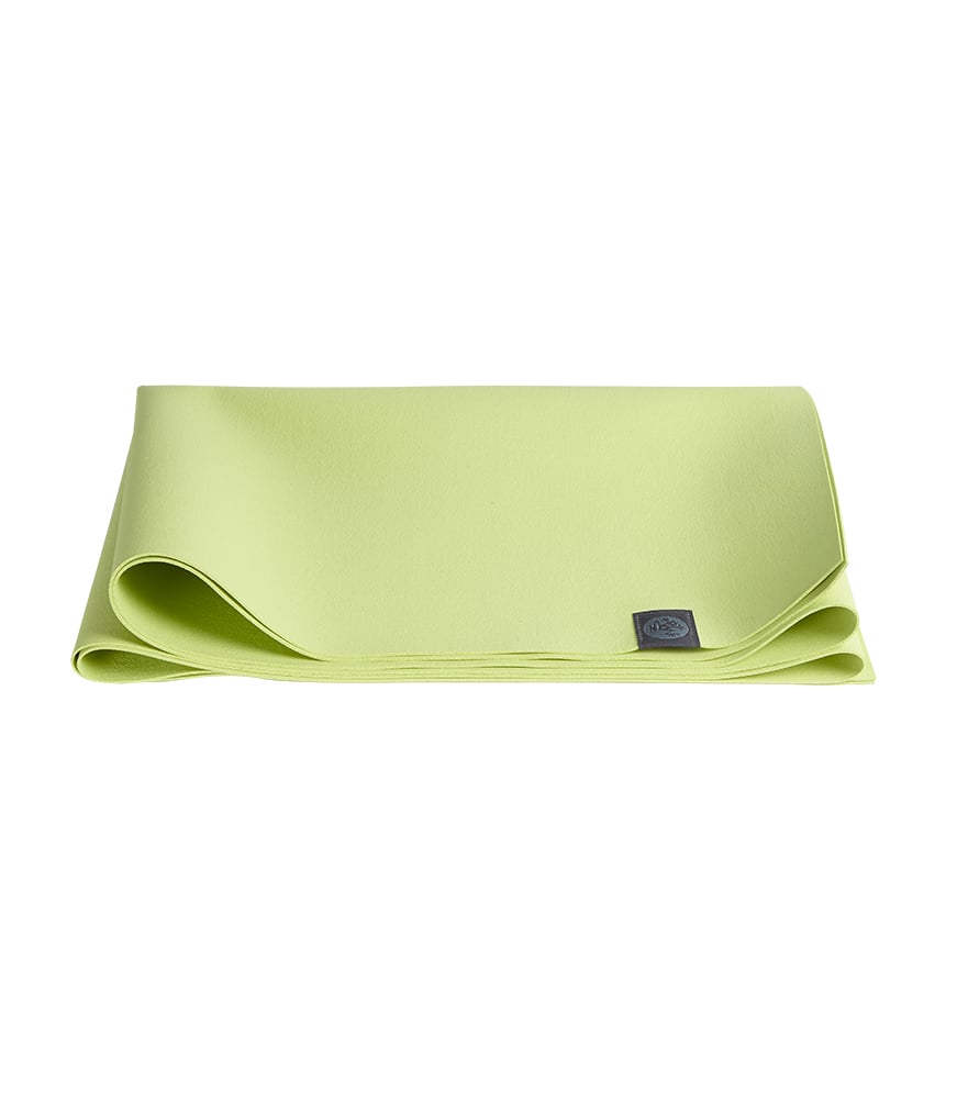 เสื่อโยคะ MANDUKA รุ่น EKO® SUPERLITE TRAVEL 1.5MM สีเขียวอ่อน (71