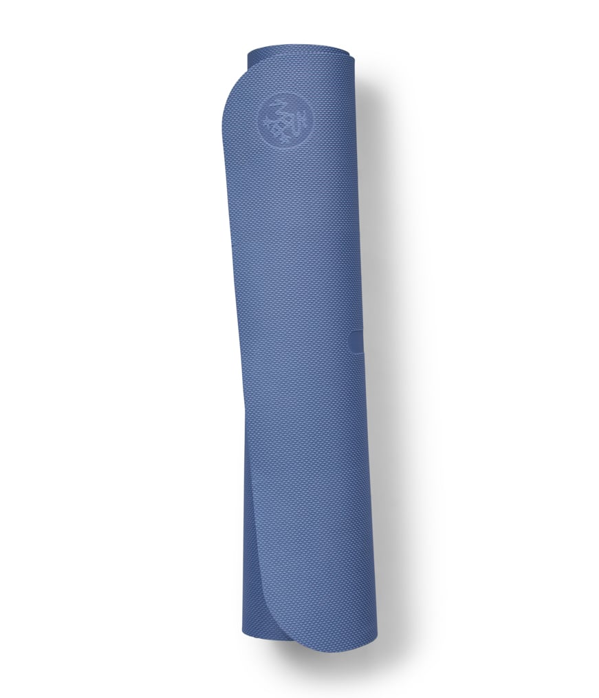 เสื่อโยคะ MANDUKA รุ่น BEGIN 5MM สีน้ำเงิน - ดำ (68