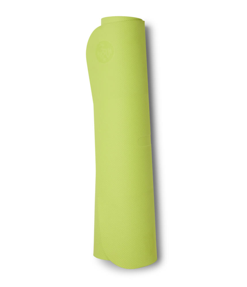 เสื่อโยคะ Manduka รุ่น begin 5mm สีเขียว - ดำ (68