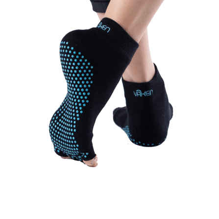ถุงเท้ากันลื่นเปิดนิ้ว Vaken รุ่น Grip Socks Half Toe ไซส์ M/L สีดำดอทเขียว_3