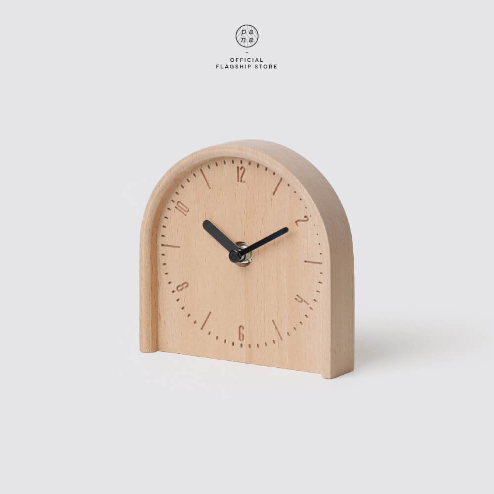 นาฬิกาตั้งโต๊ะและแขวนผนังไม้บีชจริง Pana Objects รุ่น Coby-T 12 cm เรือนไม้ทำสีเขียวเข็มทองแดง: ดีไซน์มินิมอลด้วยเส้นและตัวเลขเรียบง่าย เครื่องเดินเงียบ size 12x12x3.4  cm