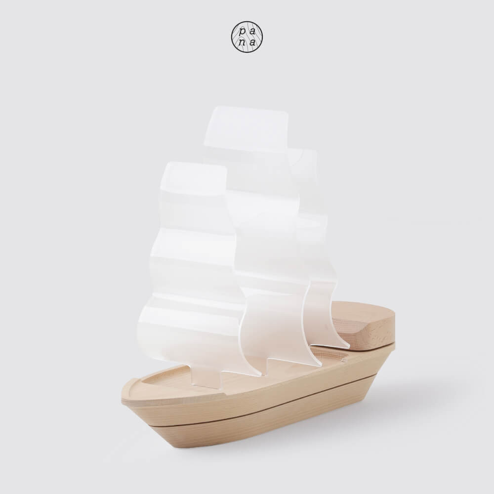 เรือสำเภาตกแต่งโต๊ะเสริมมงคลขึ้นชิ้นงาน 3 มิติไม้บีชจริง Pana Objects รุ่น Liao table decoration size 14 x 40 x 34 ซม