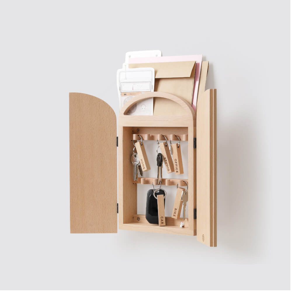 ตู้กุญแจติดผนังดีไซน์สวยไม้บีชจริง Pana Objects รุ่น Miti : Key Cabinets สีไม้บีชธรรมชาติ size 18x5.7x28 ซม