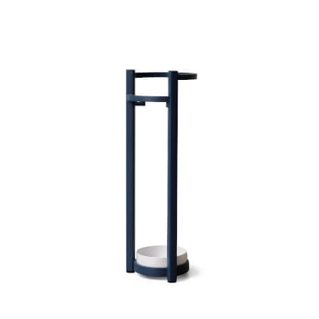 ที่จัดเก็บร่มวางร่มได้จำนวน 5 คันดีไซน์สวยไม้บีชจริง Pana Objects รุ่น Steve: Umbrella Stand ทำสีน้ำเงินนาวี ถาดรองน้ำสีขาว size 15x18x52 ซม_0