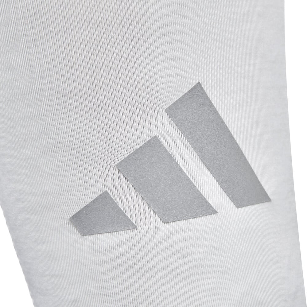 ปลอกน่อง ADIDAS ADSL-13013WH SIZE S/M สีขาว