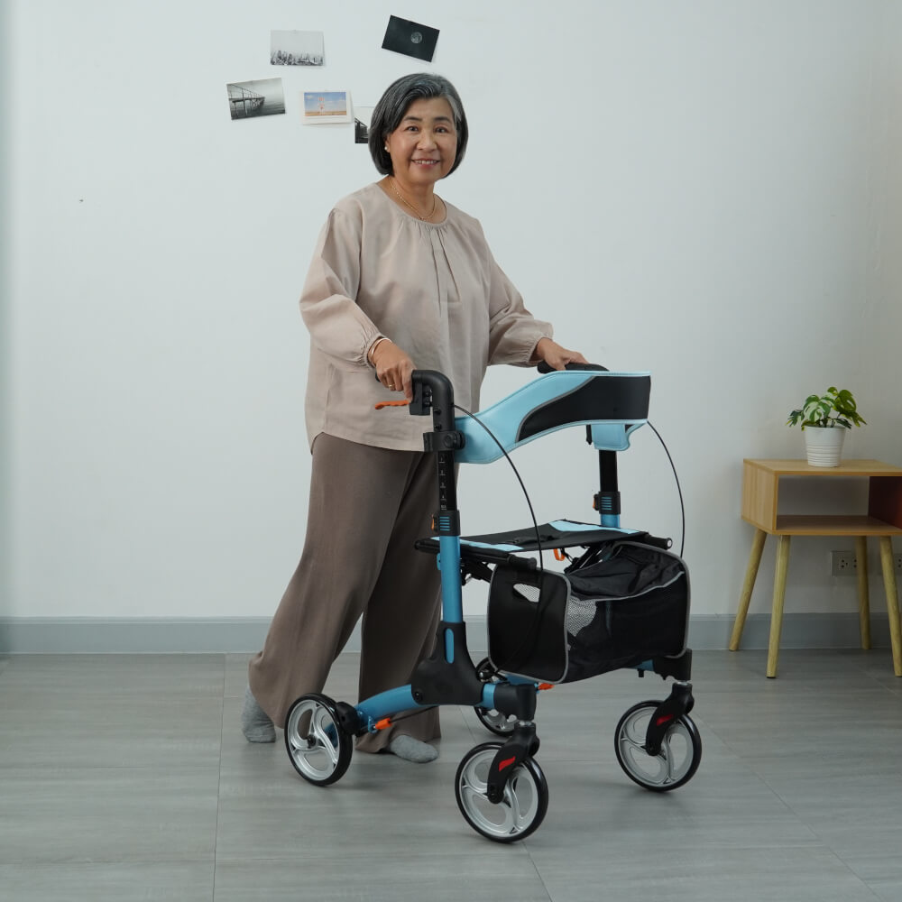 รถเข็นพยุงเดิน EAZYCARE รุ่น FOLDING ROLLATOR_3