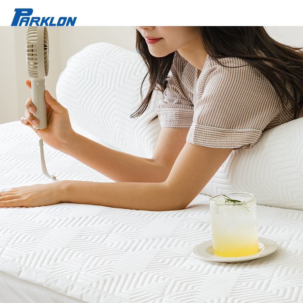 แผ่นรองนอนเย็น PARKLON Snow Chain Duraron Cooling-Pad Mini
