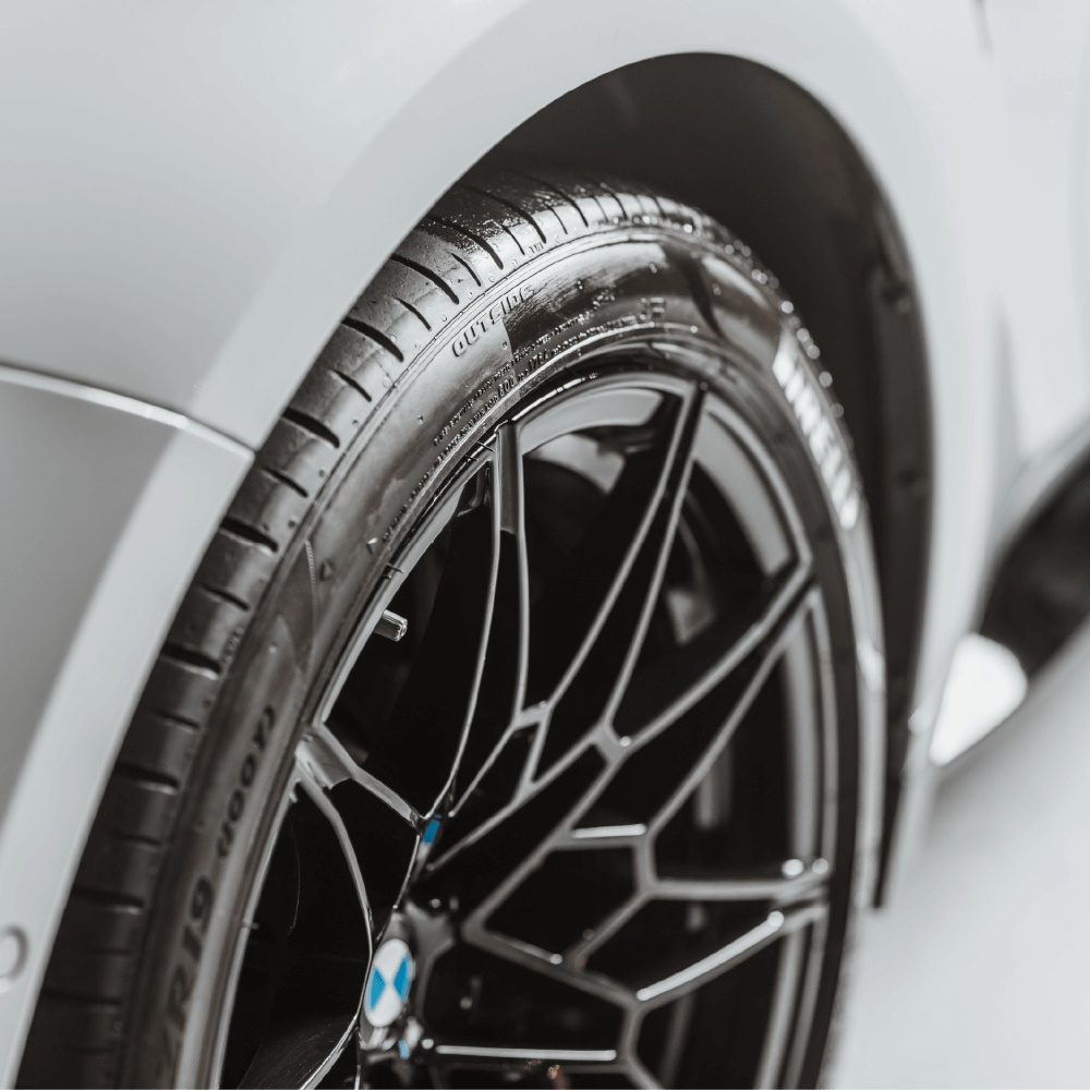 เจลเคลือบบำรุงยางล้อรถให้ความดำ AUTOGLYM ขนาด 500 มล._4