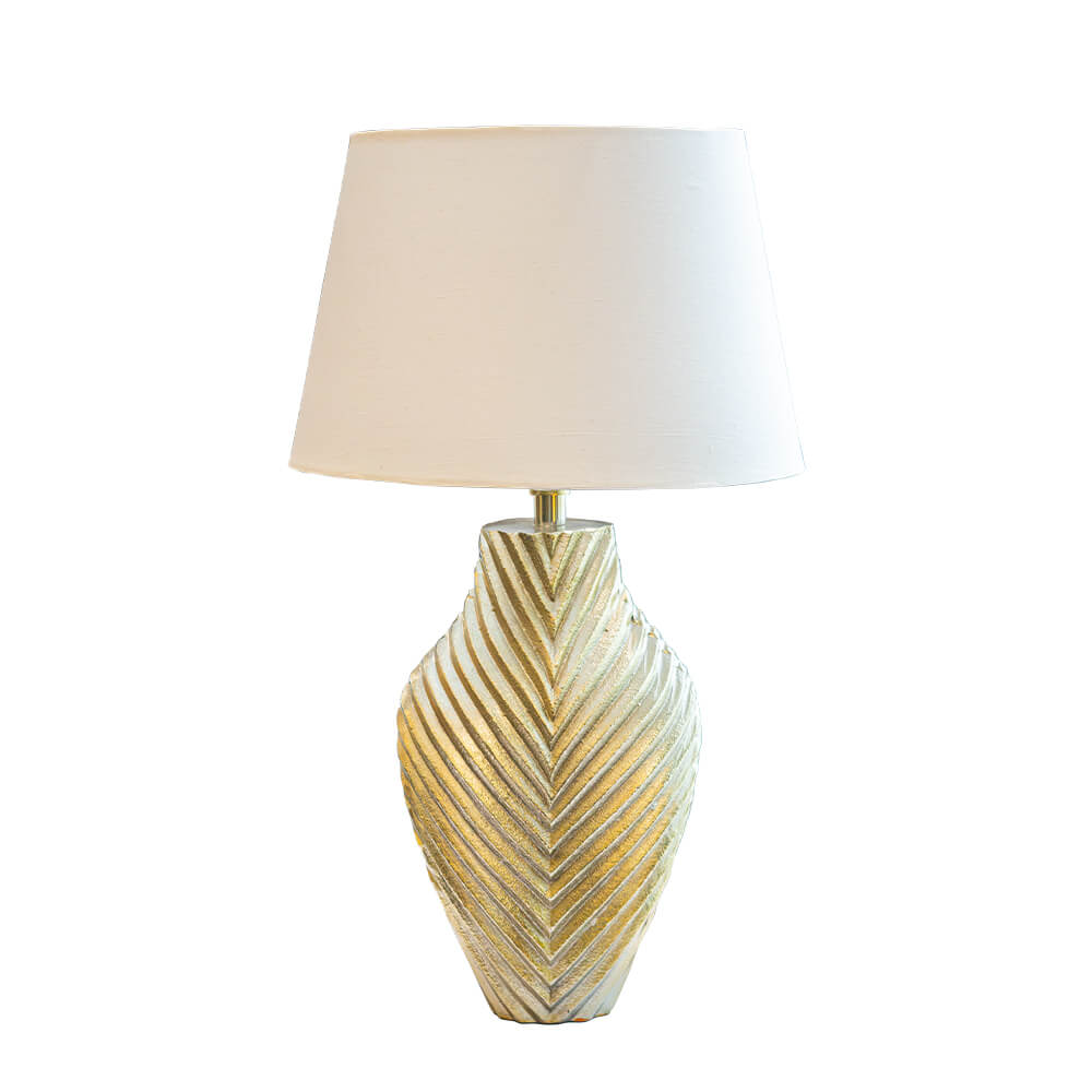 โคมไฟตั้งโต๊ะ Chic Republic รุ่น CASCO สีขาว_0