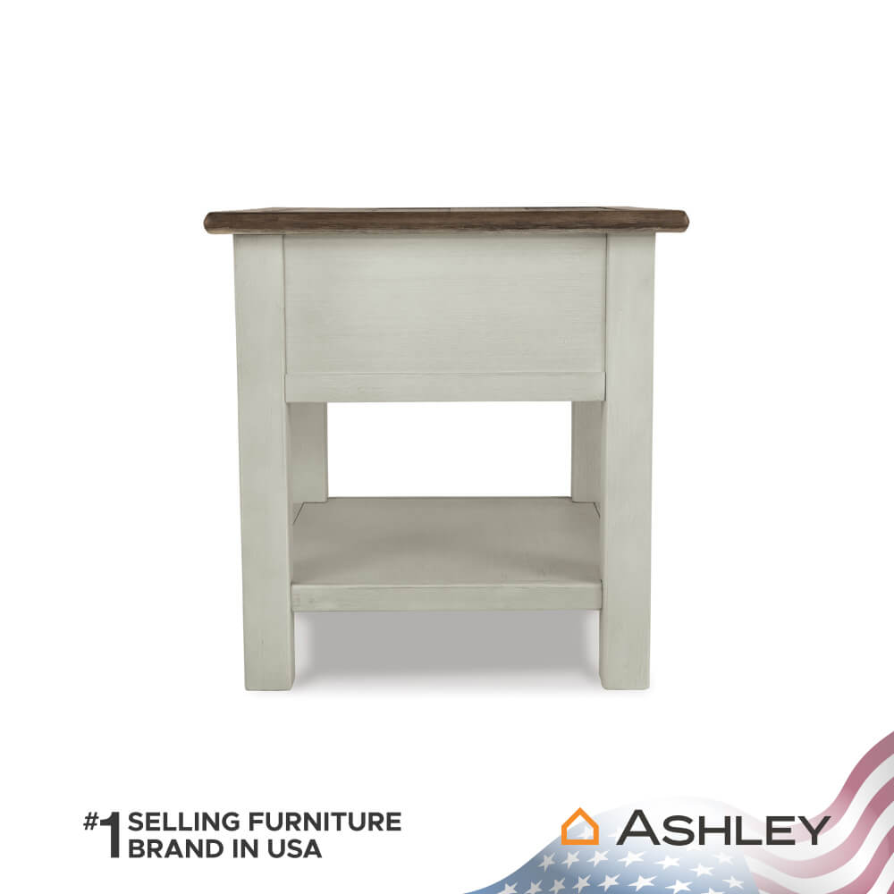 โต๊ะข้าง ASHLEY FURNITURE HOMESTORE รุ่น BOLANBURG-A/61 สีขาววินเทจ