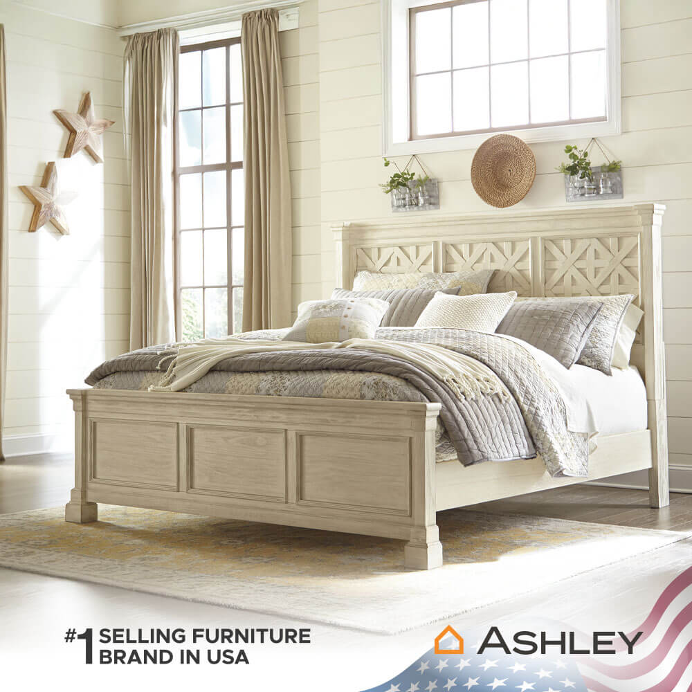 เตียงนอนขนาด 6 ฟุต ASHLEY FURNITURE HOMESTORE รุ่น BOLANBURG/180 สีขาววินเทจ