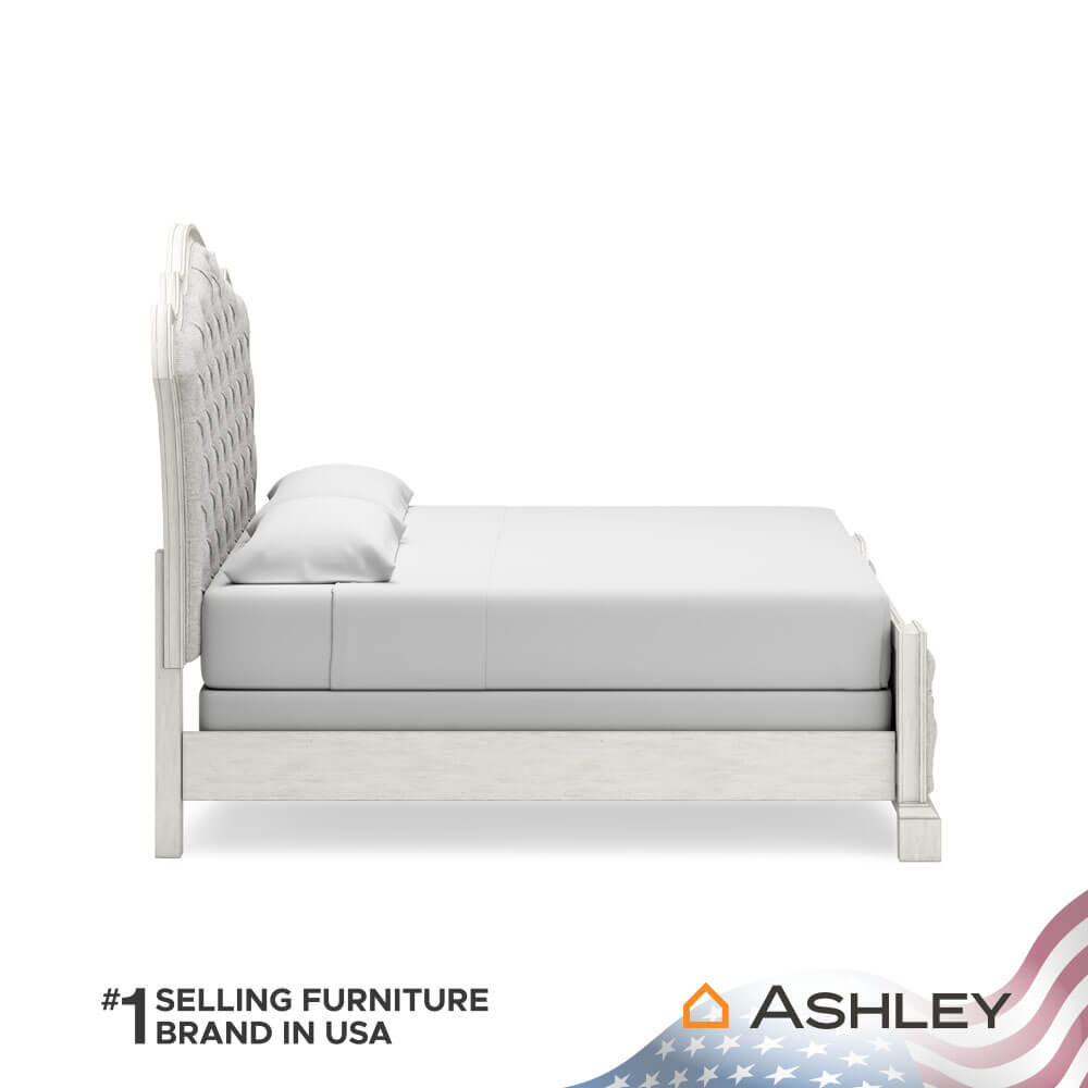 เตียงนอนขนาด 6 ฟุต ASHLEY FURNITURE HOMESTORE รุ่น ARLENDYNE/180 สีขาววินเทจ
