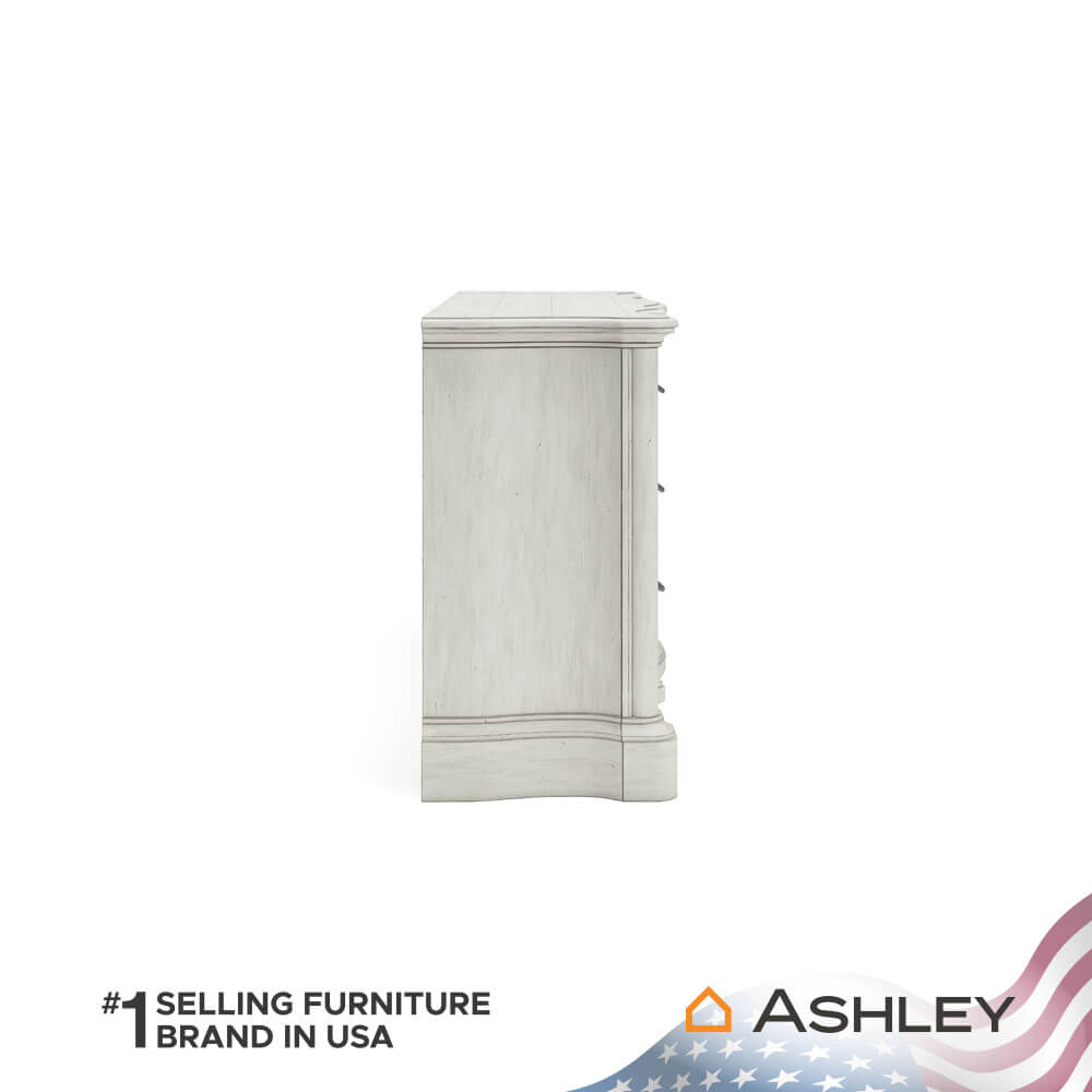 ตู้ลิ้นชัก 9 ลิ้นชัก ASHLEY FURNITURE HOMESTORE รุ่น ARLENDYNE/183 สีขาววินเทจ