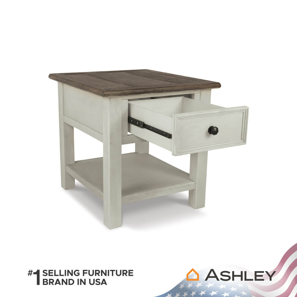 โต๊ะข้าง ASHLEY FURNITURE HOMESTORE รุ่น BOLANBURG-A/61 สีขาววินเทจ