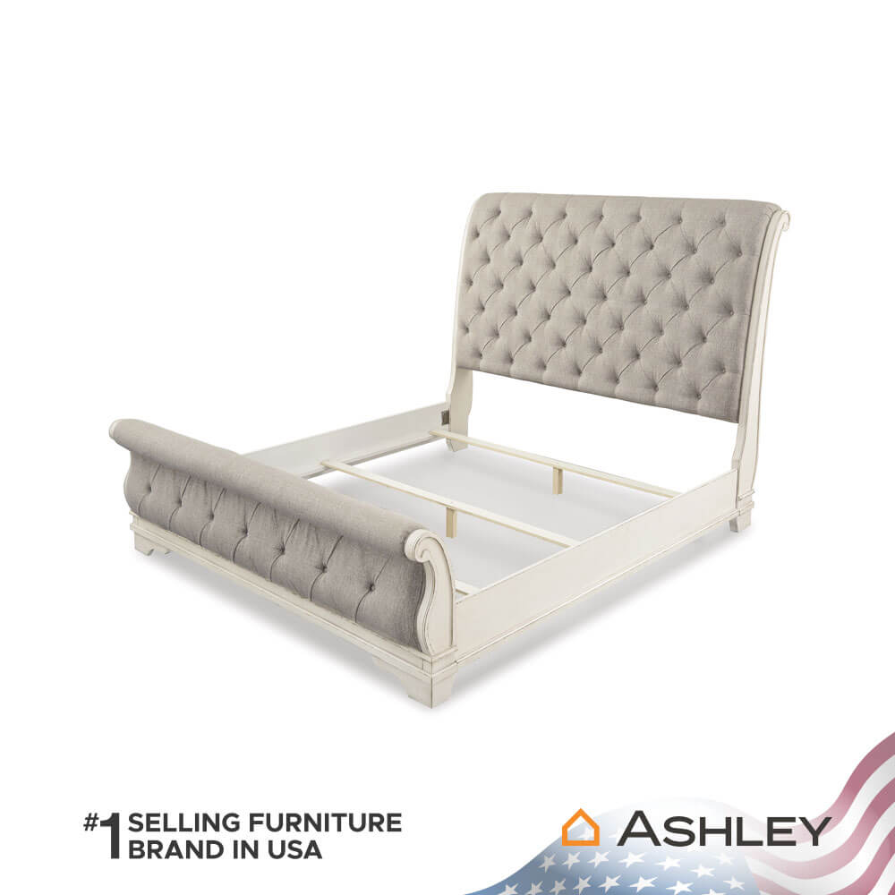 เตียงนอนขนาด 6 ฟุต ASHLEY FURNITURE HOMESTORE รุ่น REALYN/180 สีขาววินเทจ