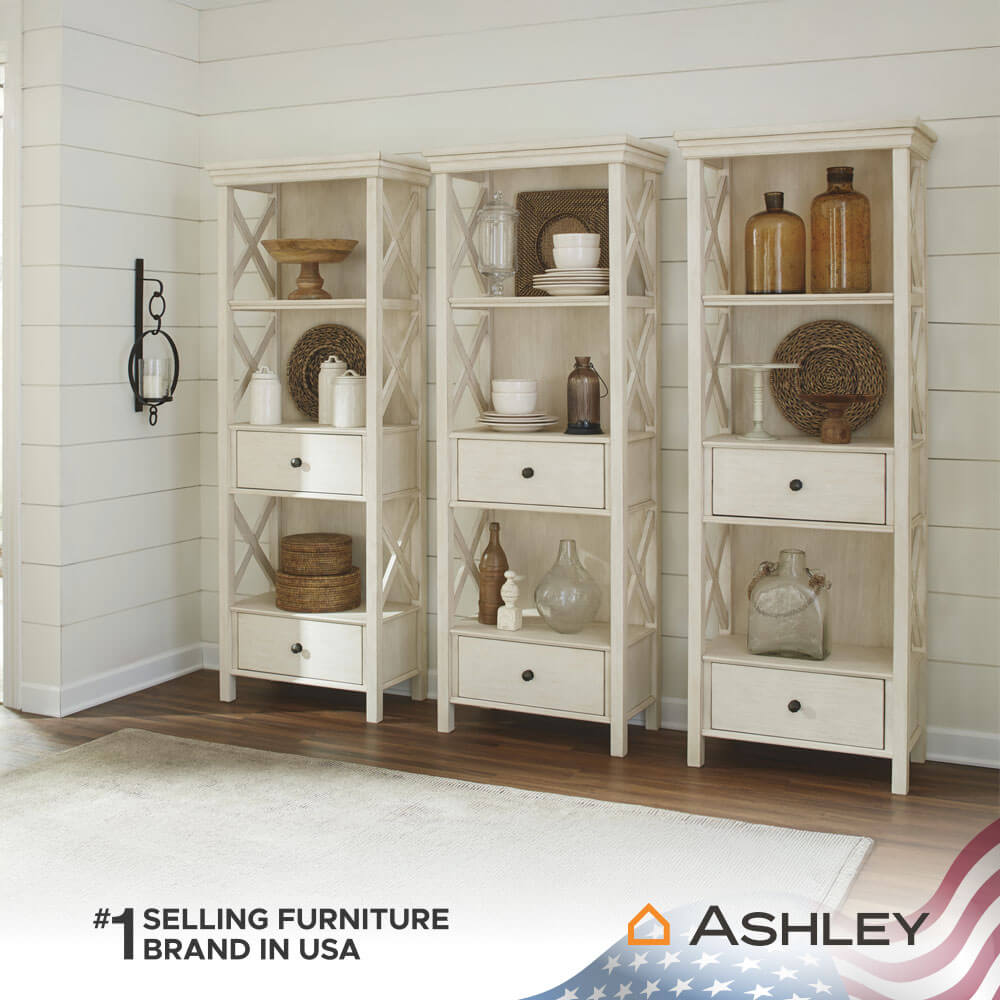 ตู้สูง บานผสม ASHLEY FURNITURE HOMESTORE รุ่น BOLANBURG/64 สีขาววินเทจ