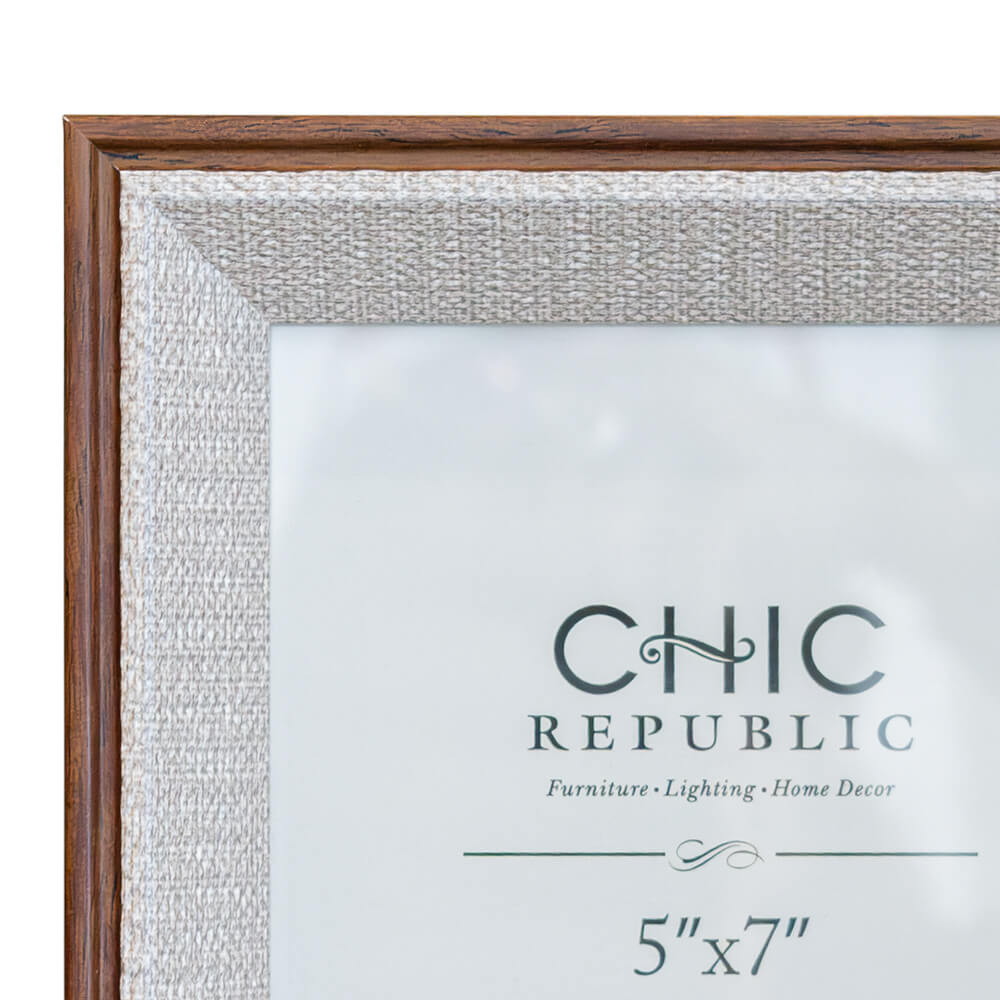 กรอบรูป CHIC REPUBLIC รุ่น AMES/5&times;7 สีเบจ