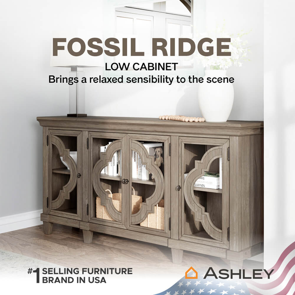 ตู้เตี้ยบานเปิด ASHLEY FURNITURE HOMESTORE รุ่น FOSSIL RIDGE/193 สีเทาวินเทจ