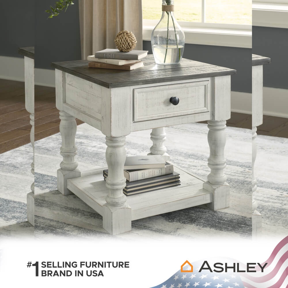 โต๊ะข้าง ASHLEY FURNITURE HOMESTORE รุ่น HAVALANCE/63 สีขาววินเทจ