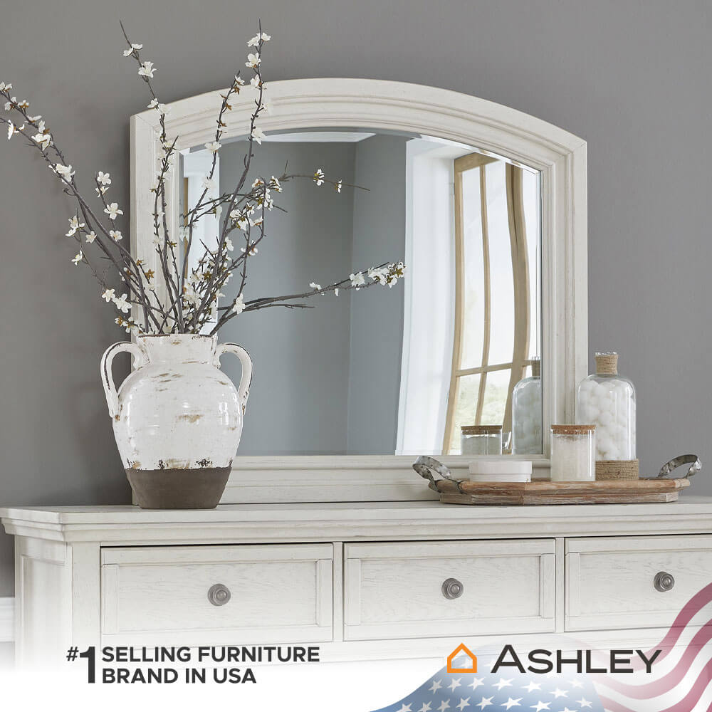 กระจกตั้งโต๊ะ ASHLEY FURNITURE HOMESTORE รุ่น ROBBINSDALE/107x92 สีขาววินเทจ