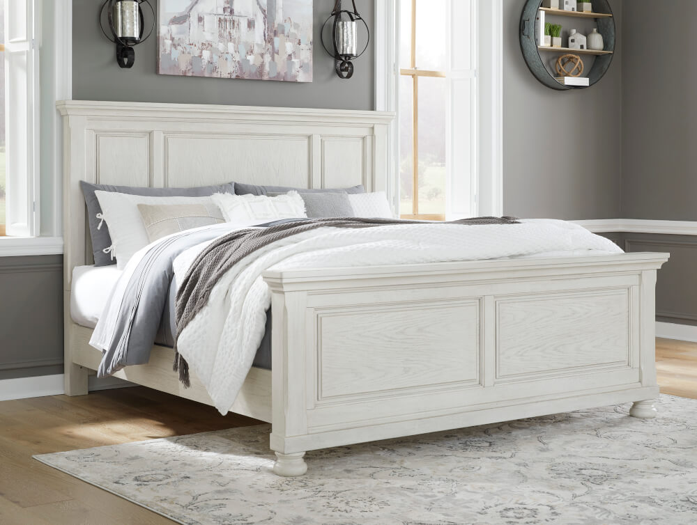 เตียงนอนขนาด 6 ฟุต ASHLEY FURNITURE HOMESTORE รุ่น ROBBINSDALE/180 สีขาววินเทจ