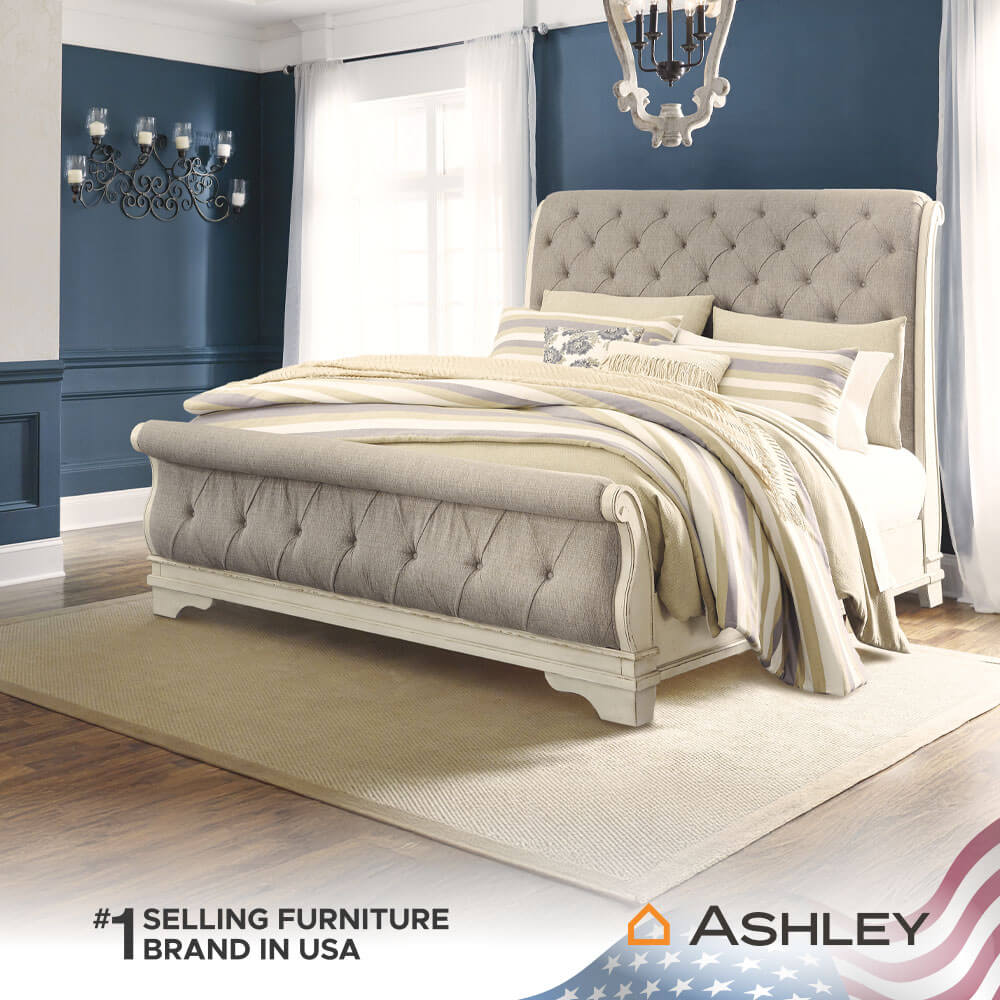 เตียงนอนขนาด 6 ฟุต ASHLEY FURNITURE HOMESTORE รุ่น REALYN/180 สีขาววินเทจ