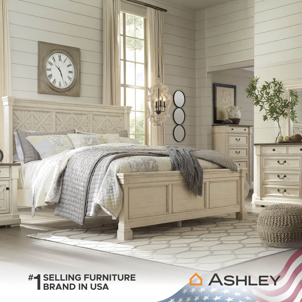 เตียงนอนขนาด 6 ฟุต ASHLEY FURNITURE HOMESTORE รุ่น BOLANBURG/180 สีขาววินเทจ