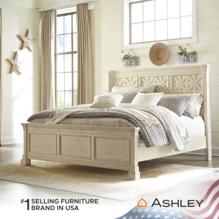 เตียงนอนขนาด 6 ฟุต ASHLEY FURNITURE HOMESTORE รุ่น BOLANBURG/180 สีขาววินเทจ_3