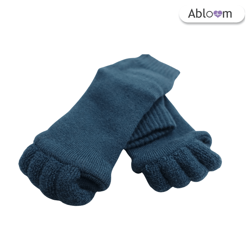 ถุงเท้าใส่นอน แบบแยกนิ้ว ABLOOM 0040013011013_สีกรม