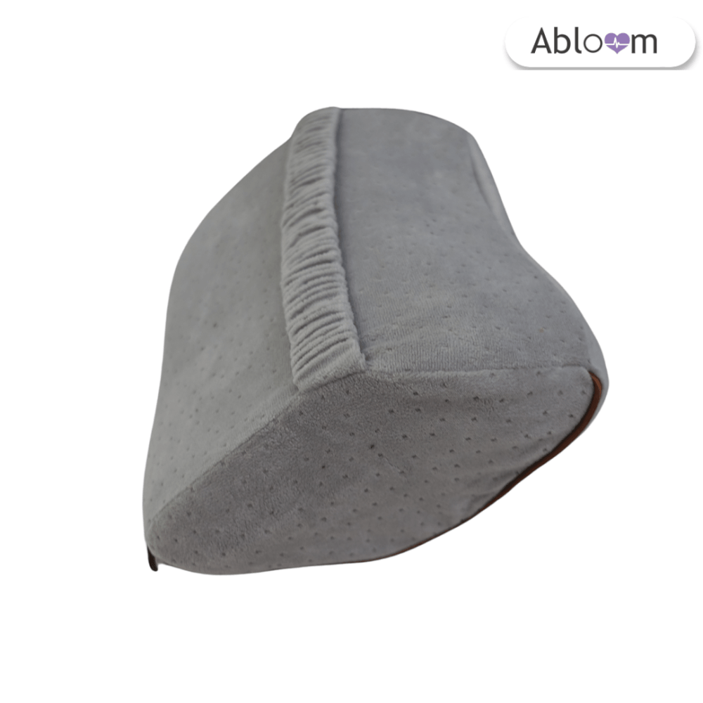 เซ็ตเบาะรองหลังและหมอนรองคอในรถ เมมโมรี่โฟม ABLOOM_สีเทา