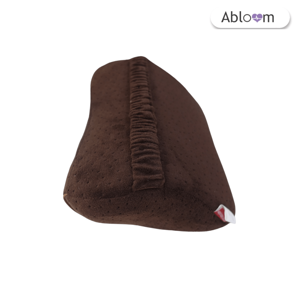 เซ็ตเบาะรองหลังและหมอนรองคอในรถ เมมโมรี่โฟม ABLOOM_สีน้ำตาล