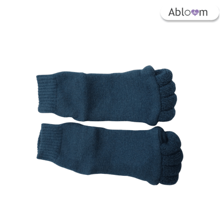 ถุงเท้าใส่นอน แบบแยกนิ้ว ABLOOM 0040013011013_สีกรม_7