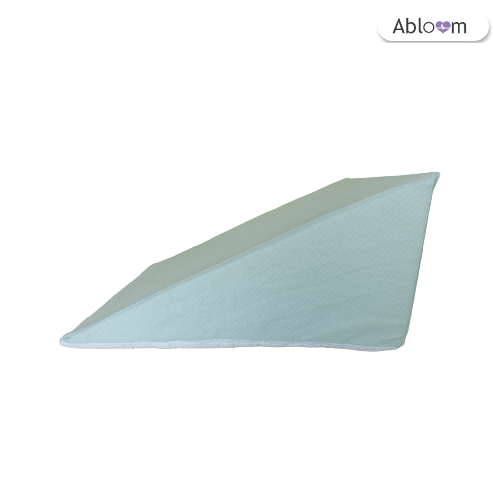 หมอนสามเหลี่ยม  รอง คอ หลัง ขา  ABLOOM 0190058003013