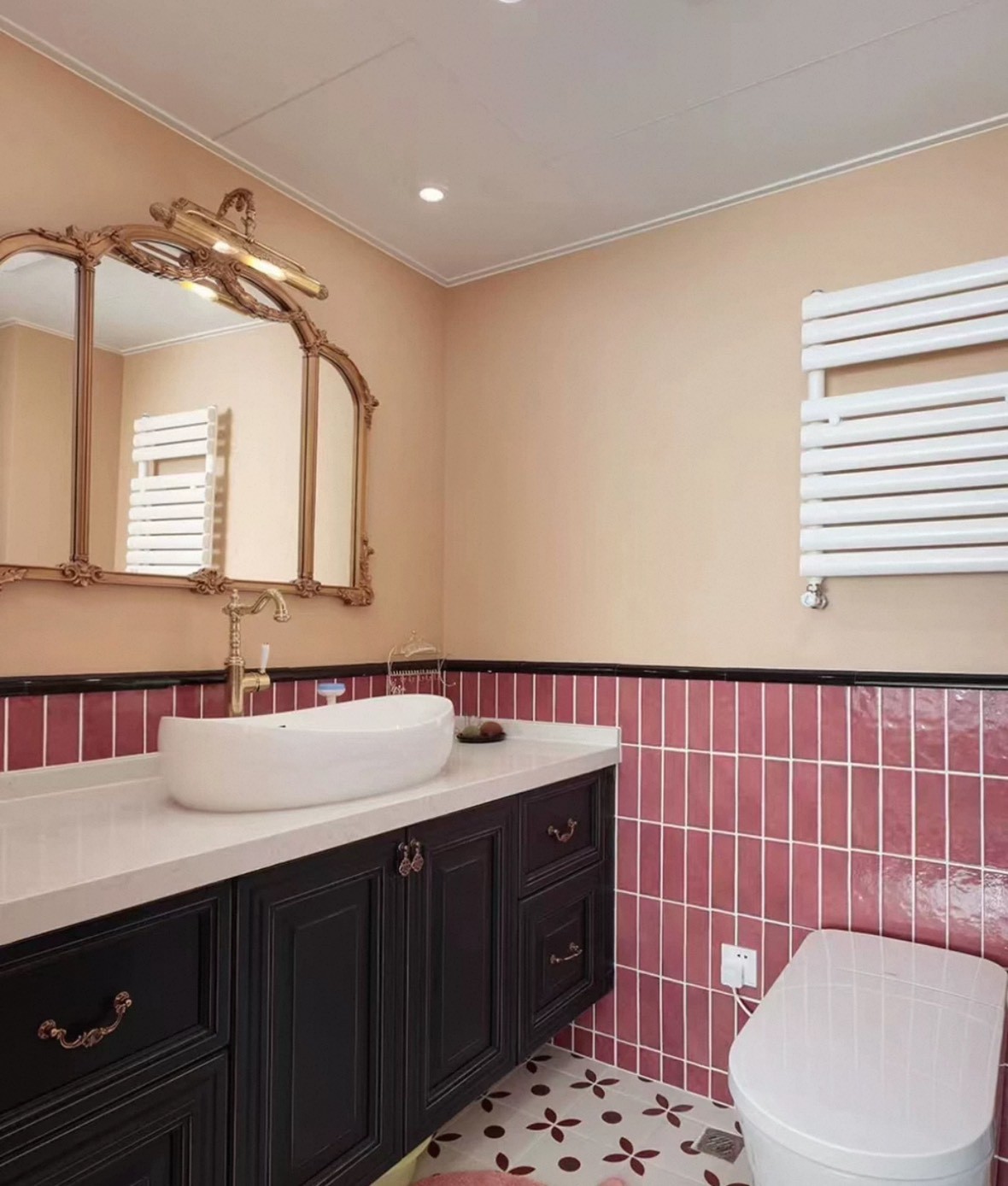 กระจกแขวนผนัง MY DOLLS HOUSE VERSAILLES 60 ซม. สีทอง_3