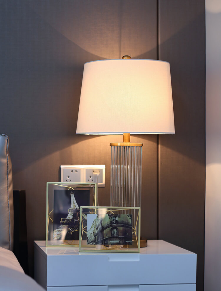 โคมไฟตั้งโต๊ะ Artistry house AHL039 