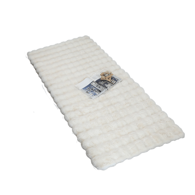 พรม MJhomedesigns Bedside Carpet 59 60 x 120 ซม. ครีม