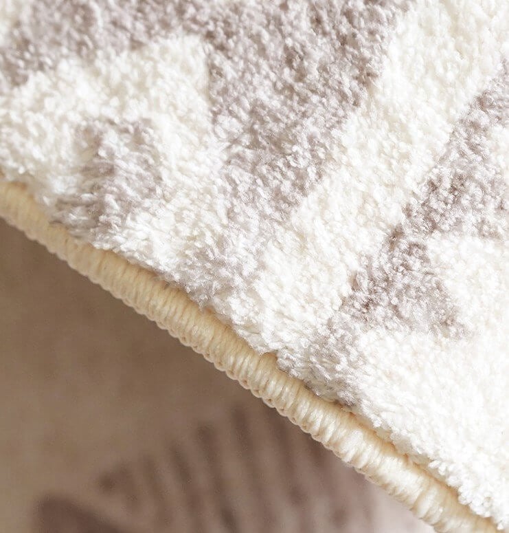 พรม MJhomedesigns Bedside Carpets 120 x 160 cm ครีม V.2