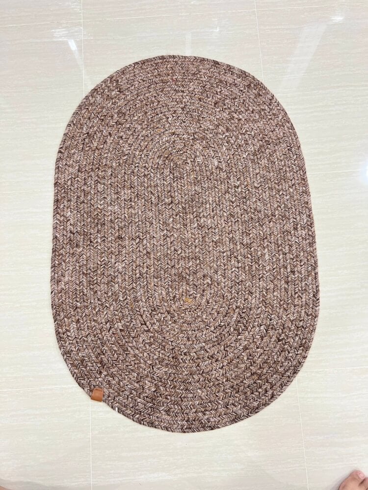 พรม MJhomedesigns Oval Carpet 04 ขนาด 80 x 120 ซม. น้ำตาล